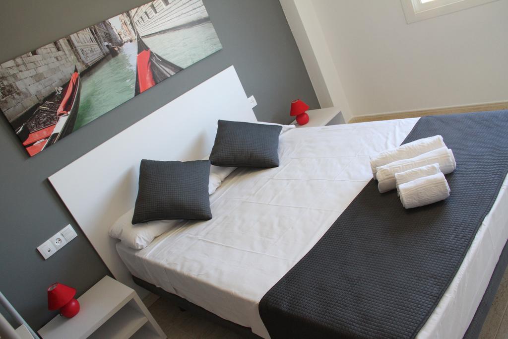 For A Aqua Apartment