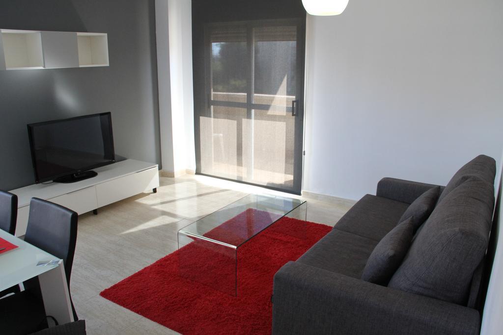 For A Aqua Apartment *